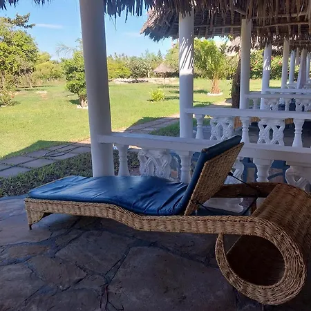 Villa Sagwe Riviera Diani, Kenya Diani Beach Exterior foto