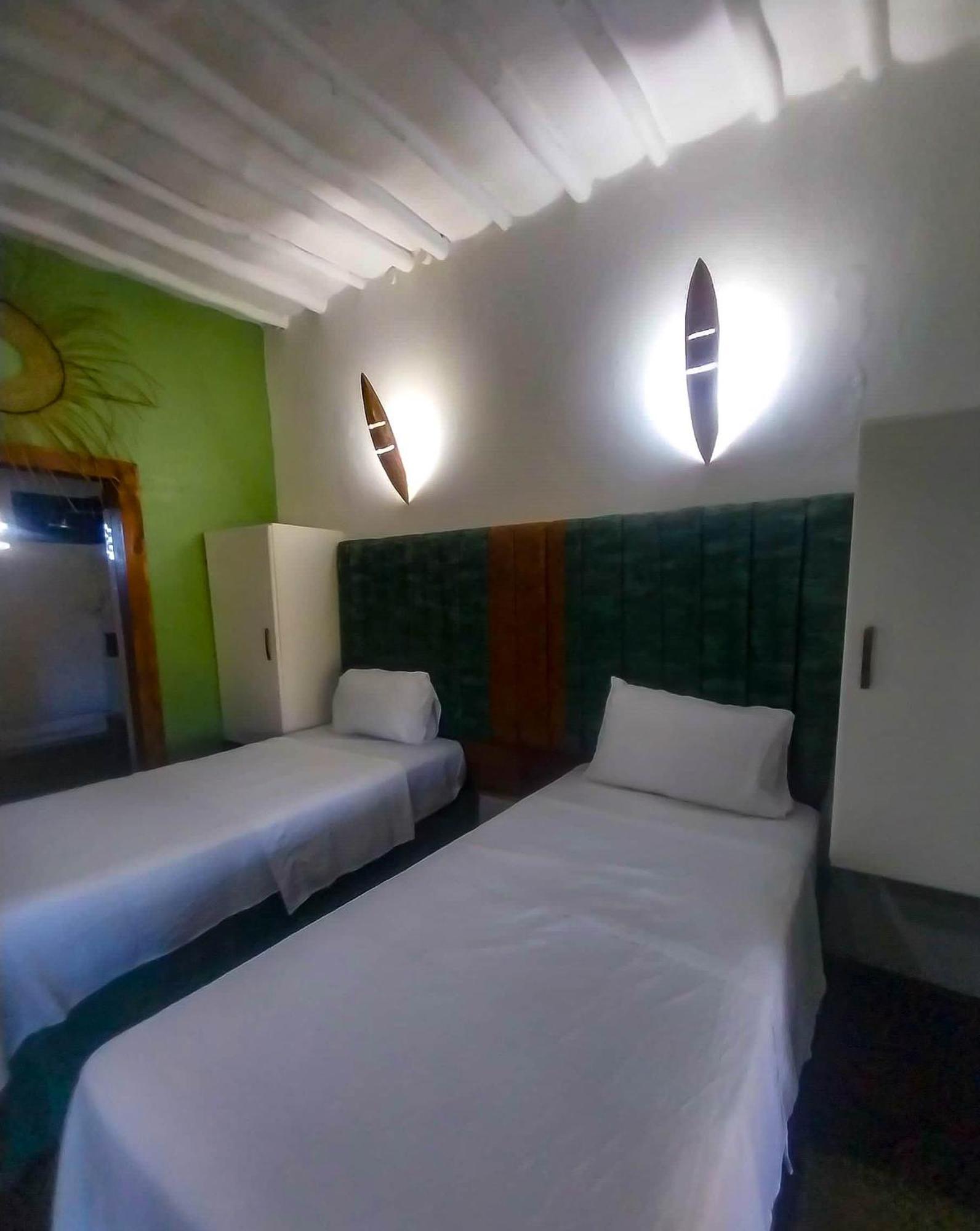 Sagwe Riviera Diani, Kenya Villa