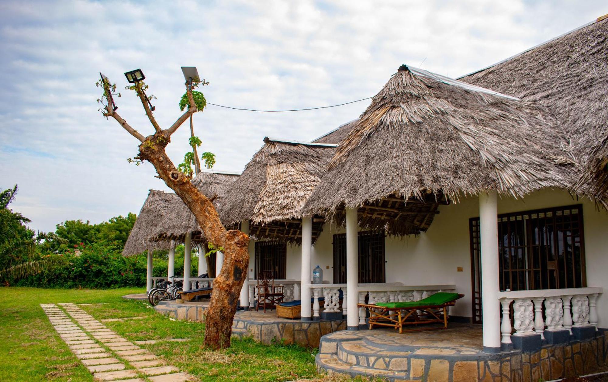 Sagwe Riviera Diani, Kenya *